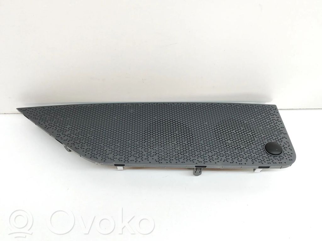 KIA Niro Cache enceinte centrale 
