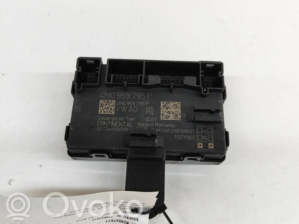 Audi A4 S4 B9 8W Unidad de control/módulo de la puerta 