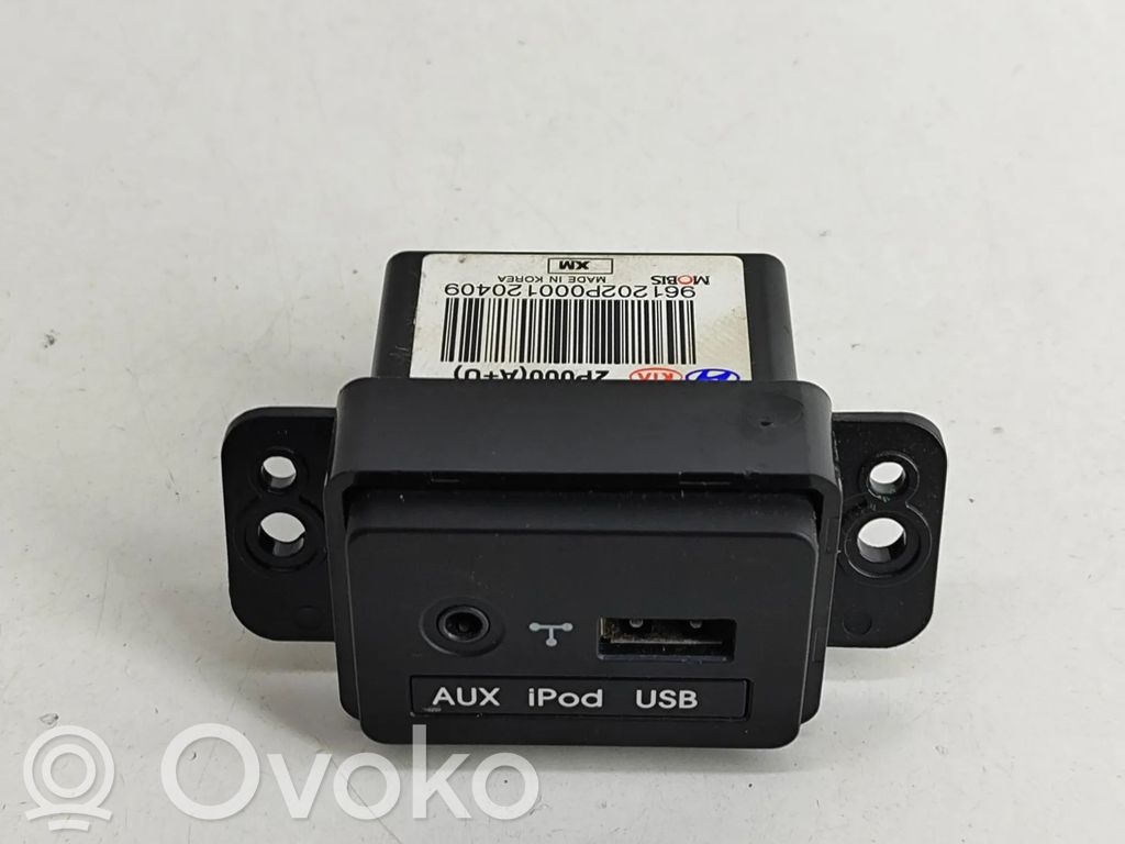 KIA Sorento Enchufe conector entrada auxiliar 