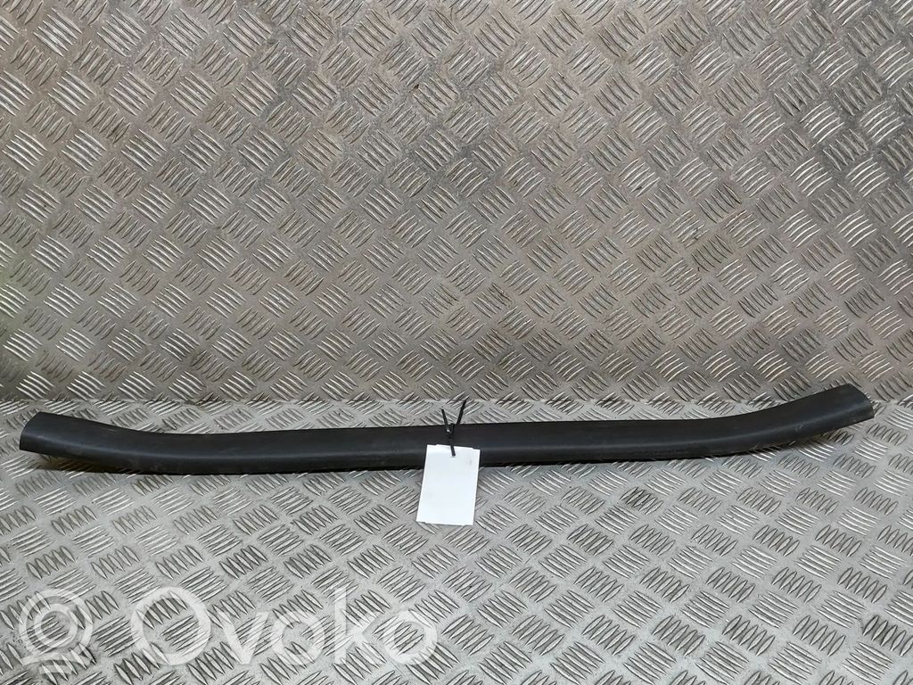 BMW X5 G05 Engine compartment rubber 