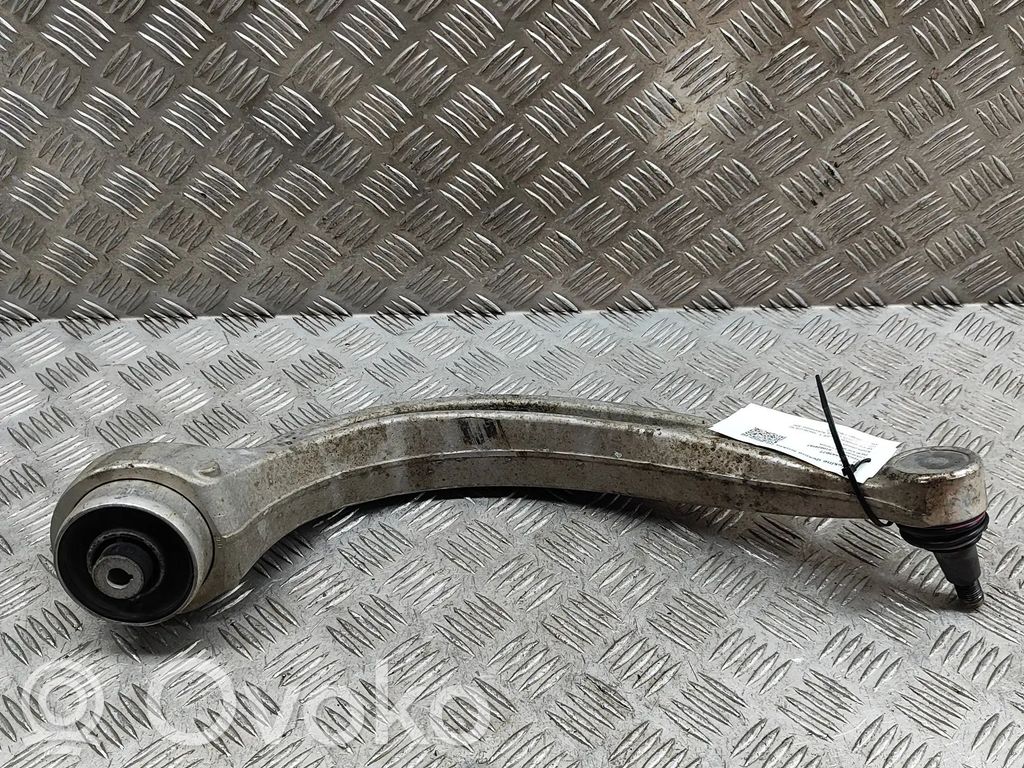Priekinė šakė   4M0407696C