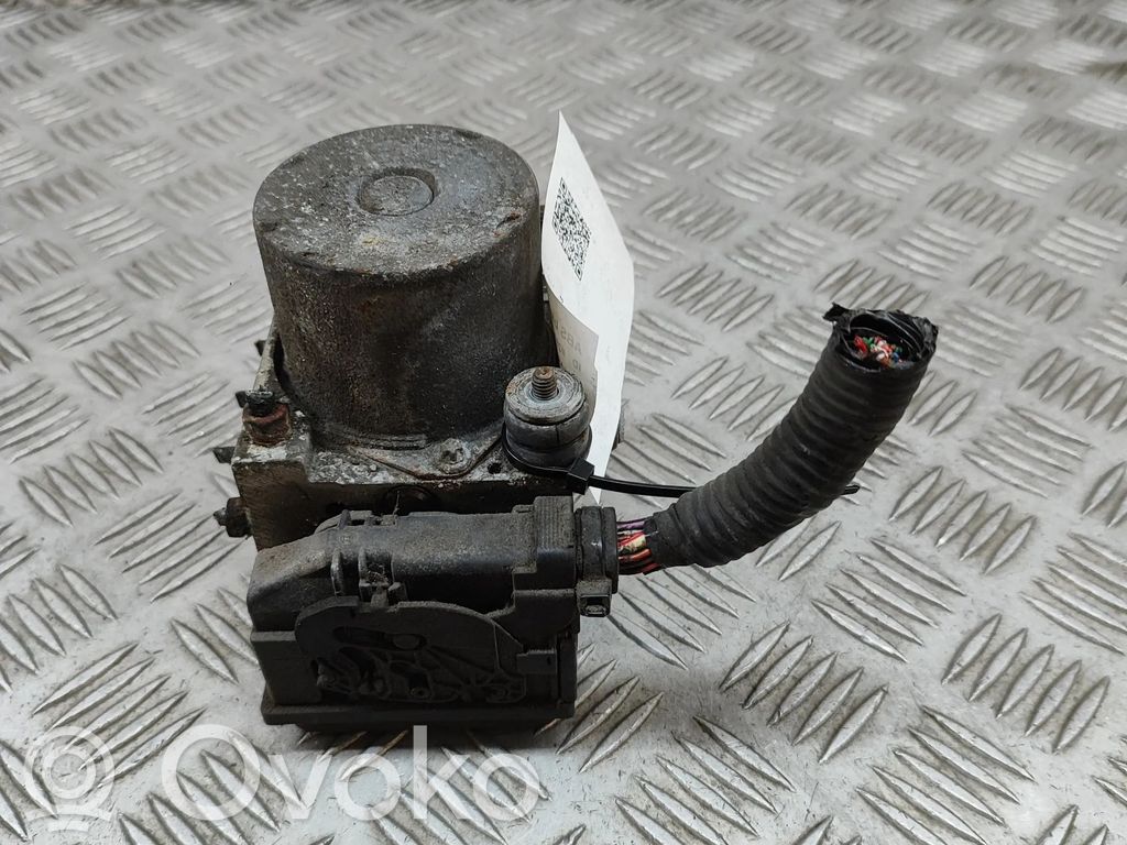 Subaru Outback ABS Blokas 