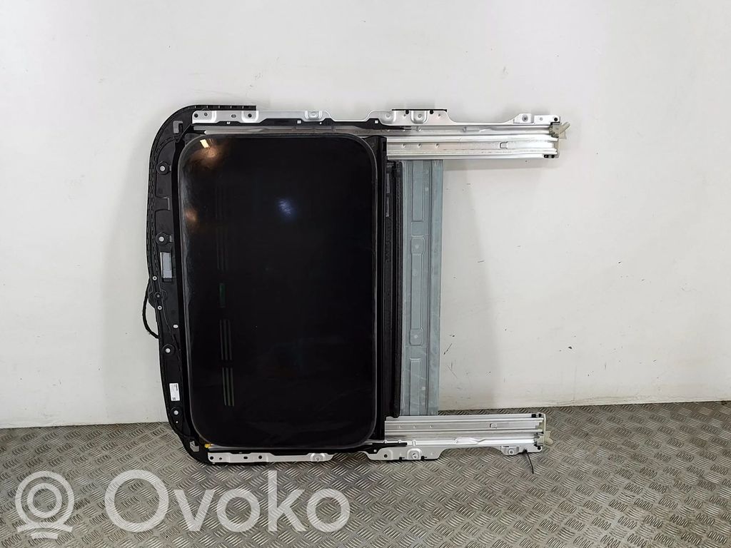 Mercedes-Benz EQC Kit tettuccio apribile 