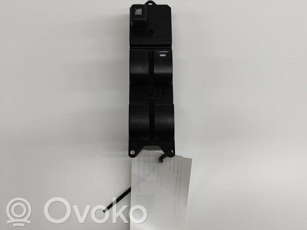 Mitsubishi Lancer Interruptor del elevalunas eléctrico 