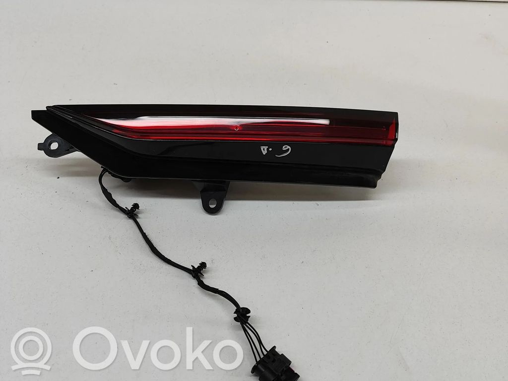 Polestar 2 Takaluukun takavalot
