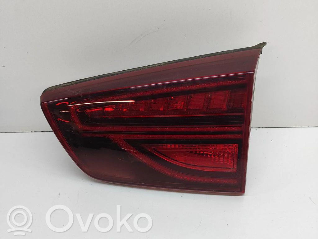 KIA Niro Takaluukun takavalot 