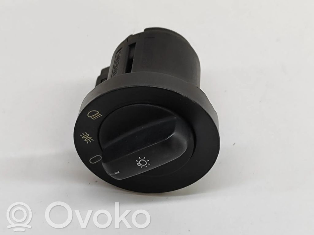 BMW 7 E38 Light switch 