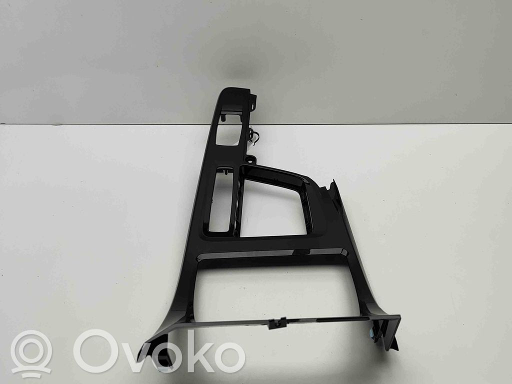 BMW X2 F39 Autres éléments de console centrale 