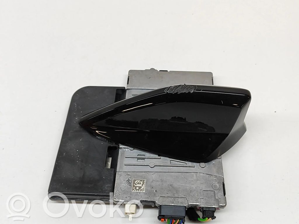 Jeep Avenger GPS-pystyantenni 