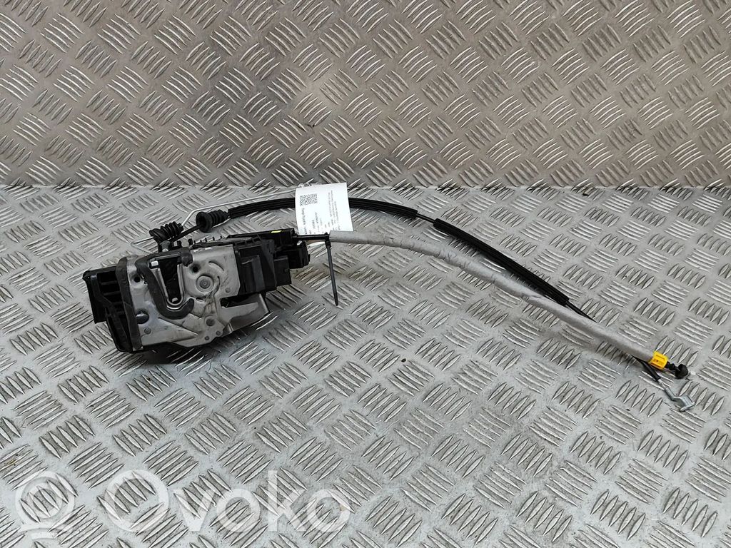 Mercedes-Benz GLE W167 Wkładka do zamka drzwi 