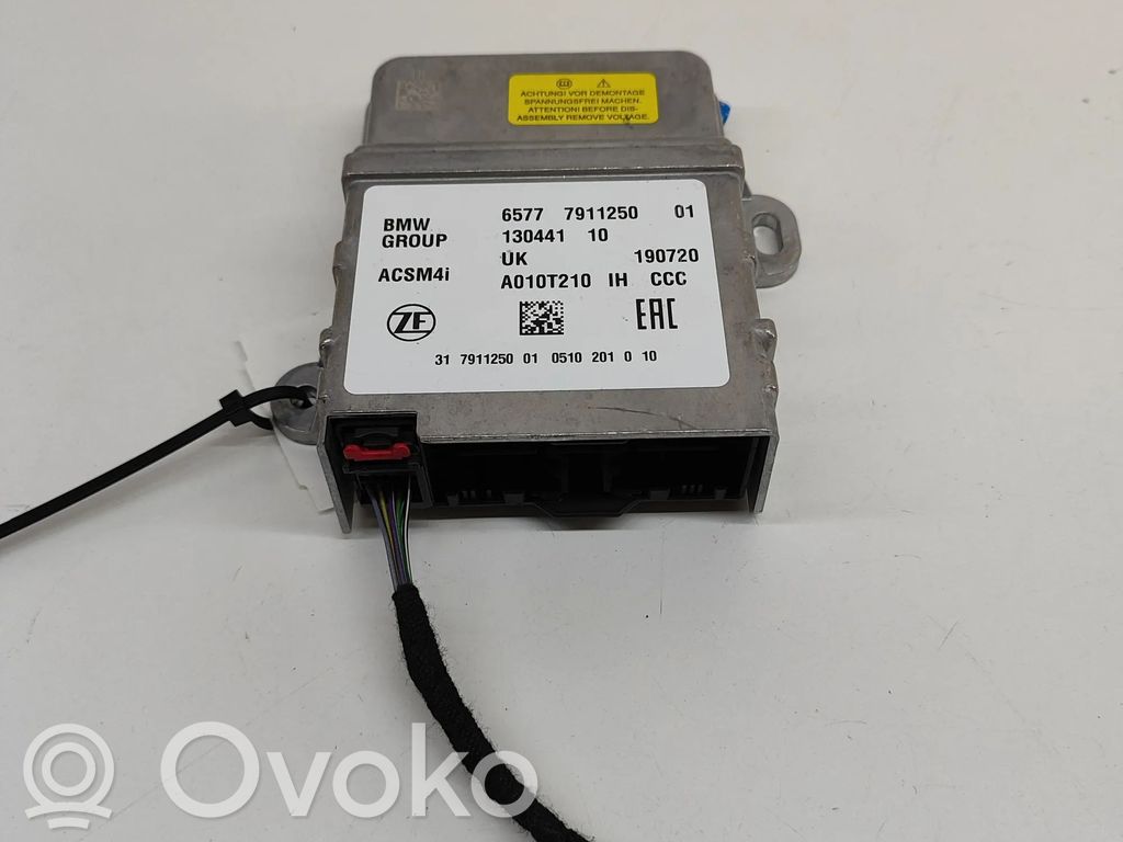 BMW i3 Airbag control unit/module 