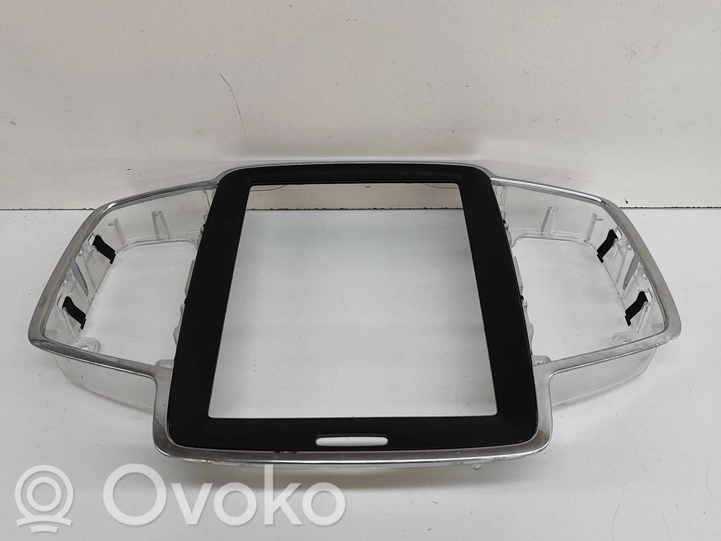 Volvo XC90 Radio/GPS head unit trim 