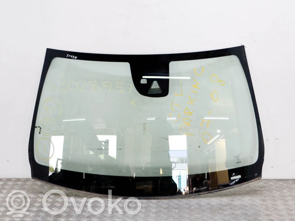 Mercedes-Benz CLA C117 X117 W117 Front windscreen/windshield window 