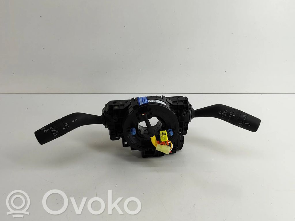 Mazda CX-30 Palanca de intermitentes 
