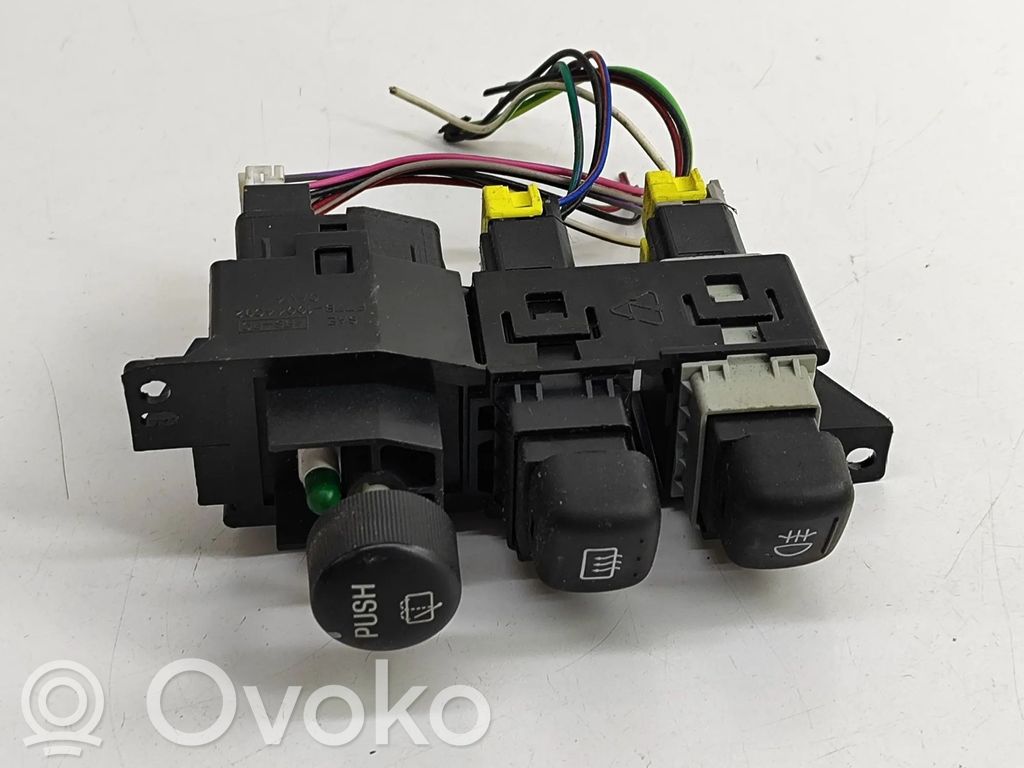 Interruptor de luz   F77B10044C