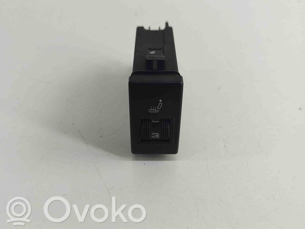 Comutator încălzire scaune   4D0963563D