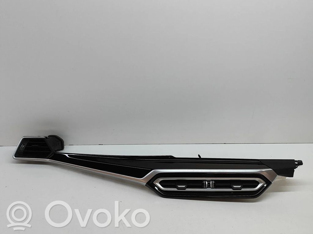 BMW 3 G20 G21 Dekoratīvās apdares lenta 