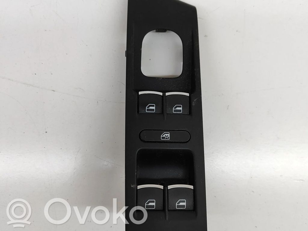 Volkswagen PASSAT B7 Comutator comandă geamuri electrice 
