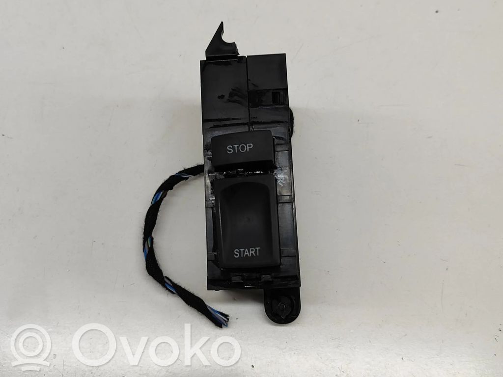 Audi A8 S8 D3 4E Moottorin start-stop-painike/kytkin 
