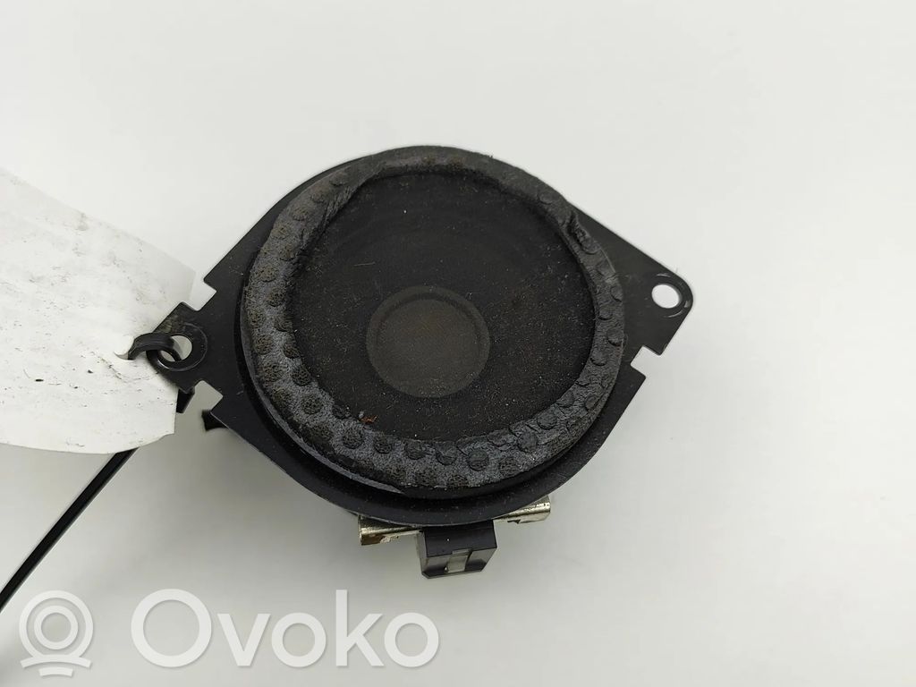 Dodge Nitro Difuzor în panou 