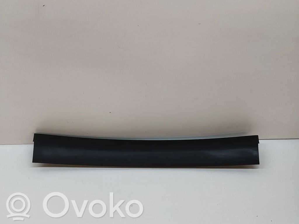 Tailgate trim   103790700C