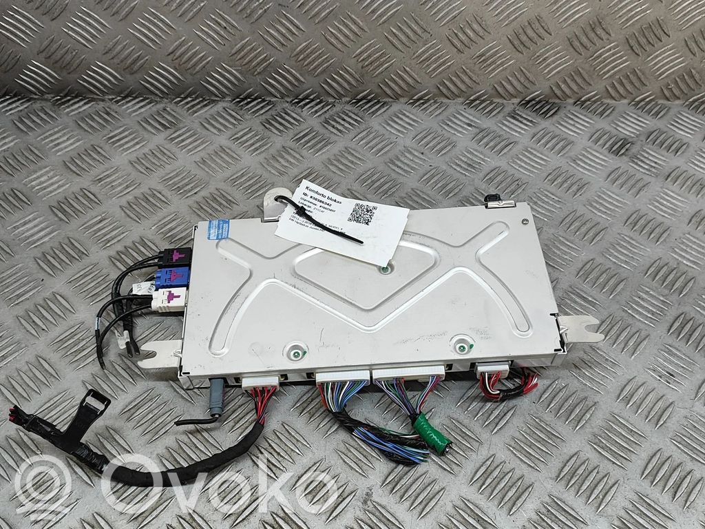 Tesla Model X Central body control module 