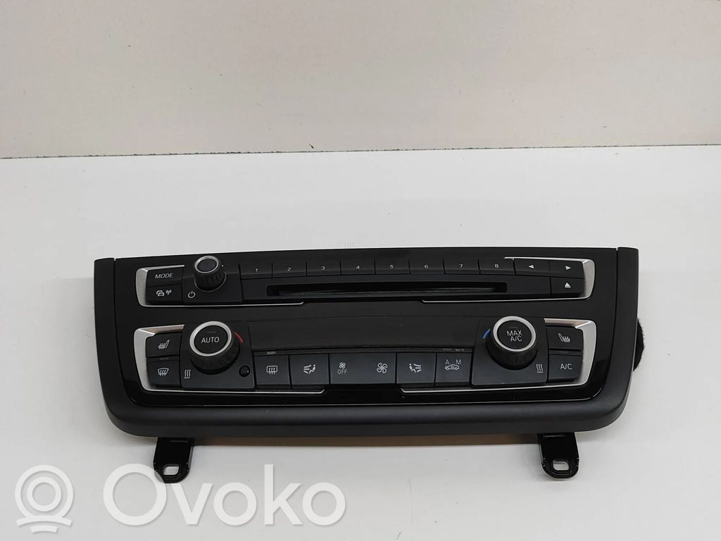 BMW M4 F82 F83 Comutator control ventilator interior 