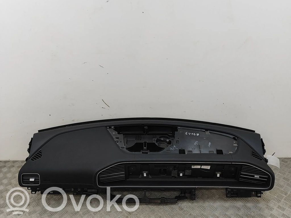 Mercedes-Benz GLE W167 Panel de instrumentos