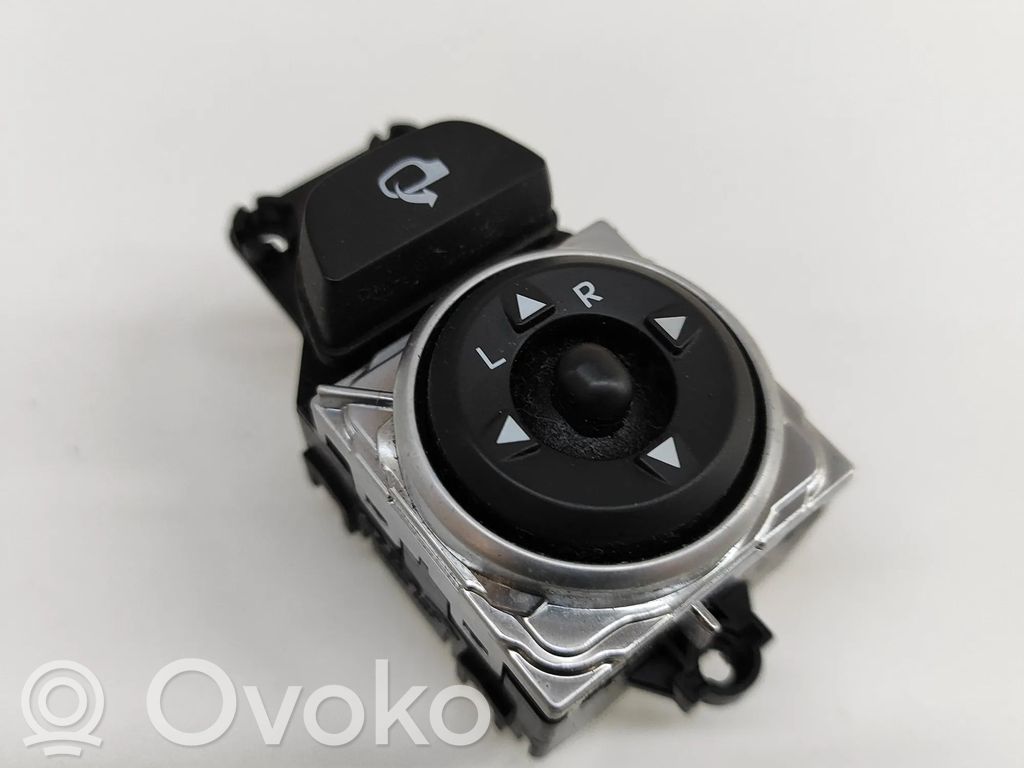Hyundai i30 Interruptor del espejo lateral 
