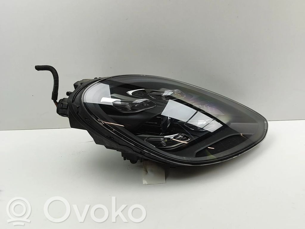 Porsche Panamera (971) Phare frontale 