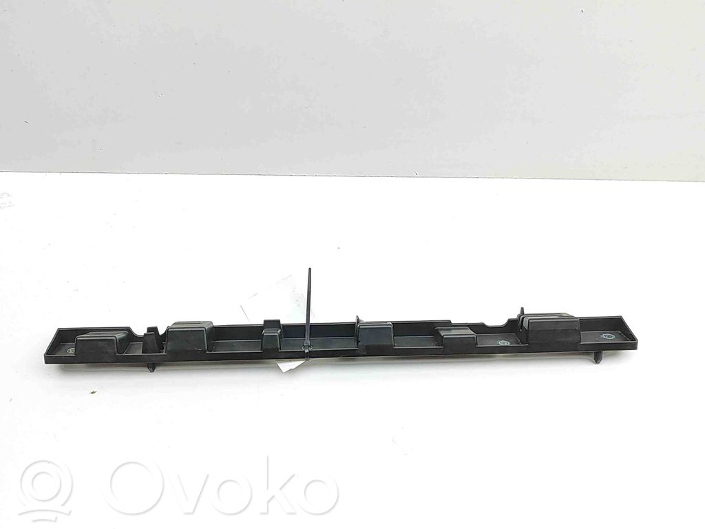 Maserati Levante Sill/side skirt trim 