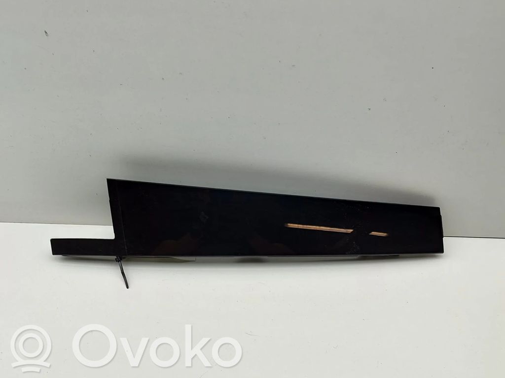 Skoda Enyaq iV Rivestimento modanatura del vetro della portiera posteriore