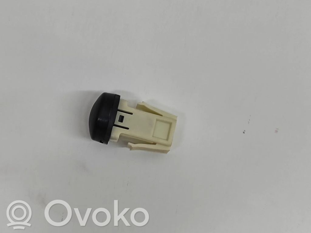 Toyota bZ4X Sensore solare