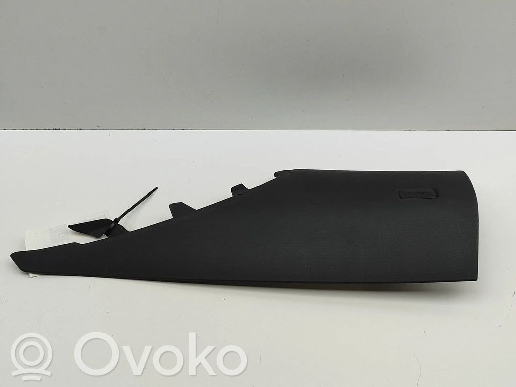 Capac stâlp (C)   8V5867246