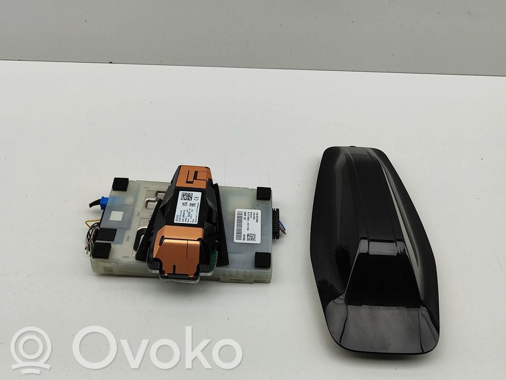 BMW 5 G60 G61 Antena aérea GPS 