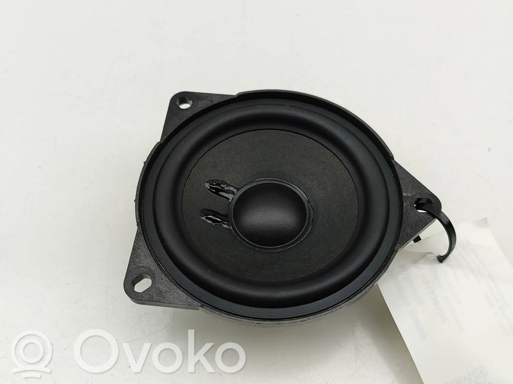 BMW 5 G60 G61 Altavoz del panel 