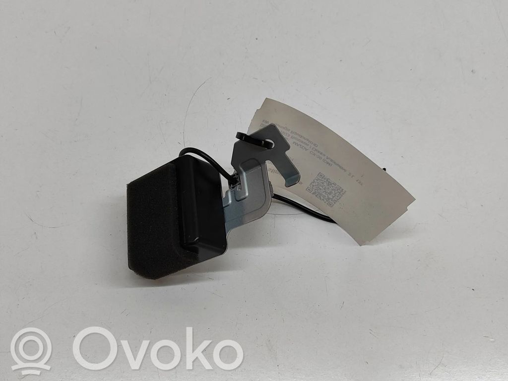 Mazda CX-30 Antenos stiprintuvas 