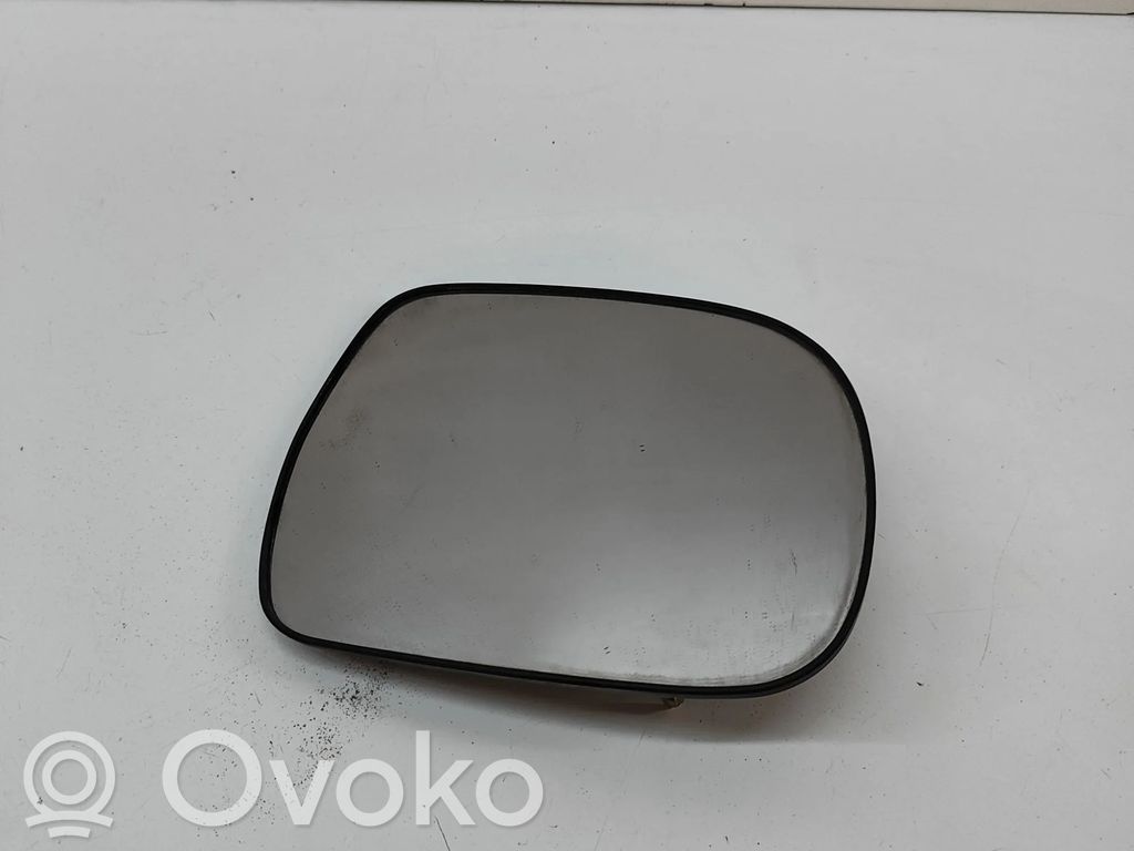 Toyota Hilux (AN10, AN20, AN30) Wing mirror glass 