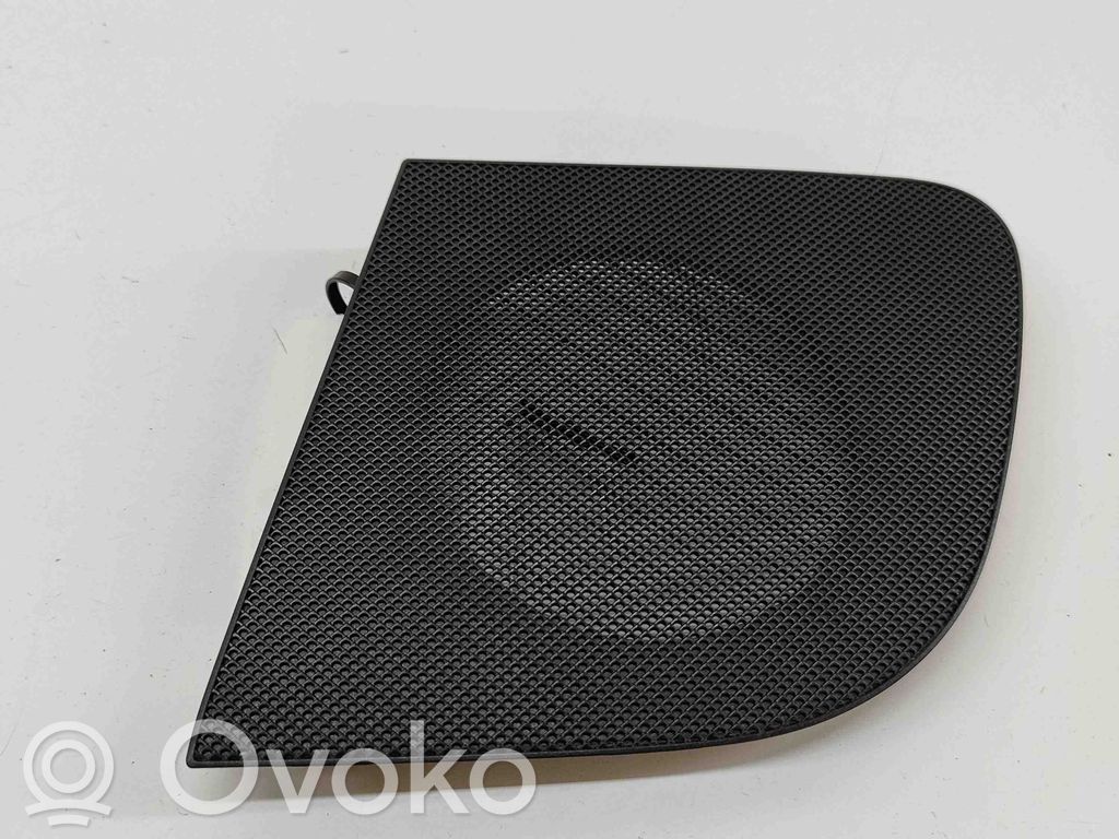 Mercedes-Benz C W205 Cache enceinte centrale 