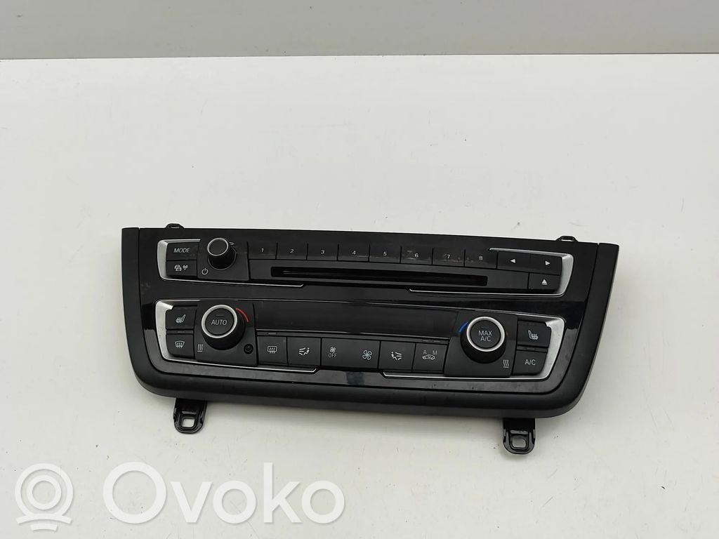 BMW M3 F80 Comutator control ventilator interior 