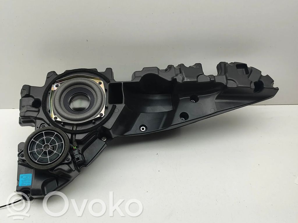Audi Q7 4M Subwoofer speaker 