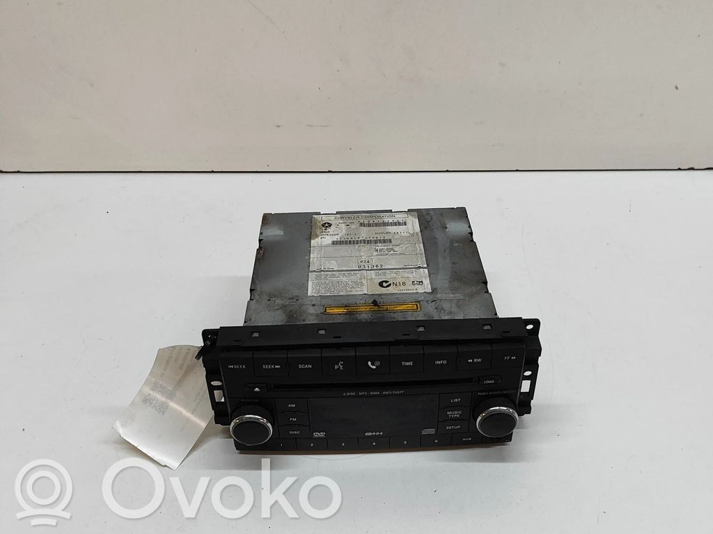 Dodge Nitro Unitate principală radio/CD/DVD/GPS 