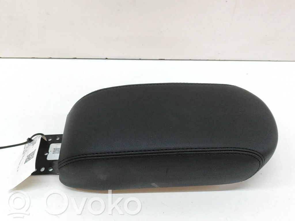 Jeep Avenger Armrest 