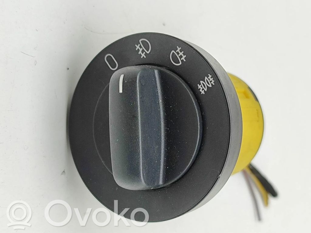 BMW 7 E38 Light switch 