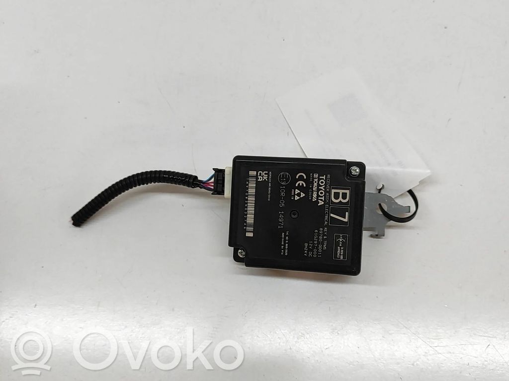 Toyota Yaris Cross Moduł / Sterownik systemu uruchamiania bezkluczykowego 
