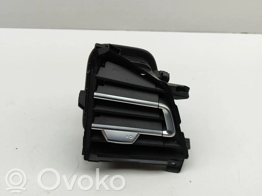 Audi Q4 e-tron Ramă grilă ventilație bord 