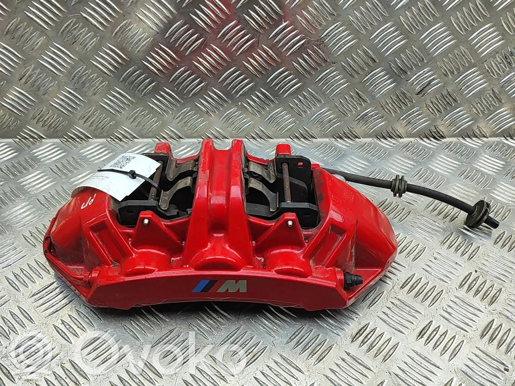 BMW M8 F91 F92 G14 G15 Etujarrusatula 