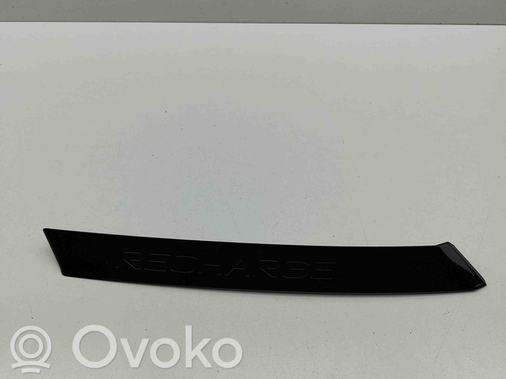 Volvo XC40 Contur aripă spate 
