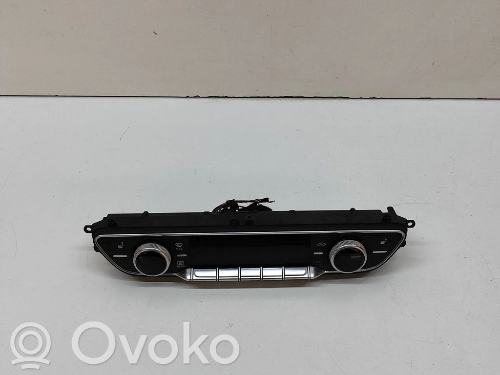 Audi A5 Interior fan control switch 