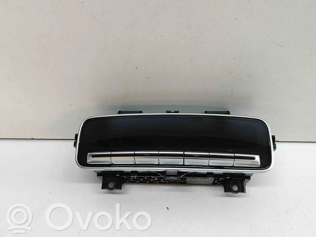 Comutator control ventilator interior   A1679051701